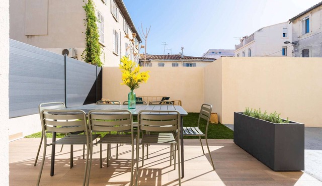 La Maison du Parc is a beautiful property in downtown Marseille