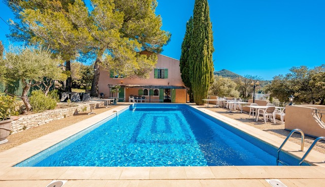 La Maison du Rouge Gorge - Maison climatisée avec piscine