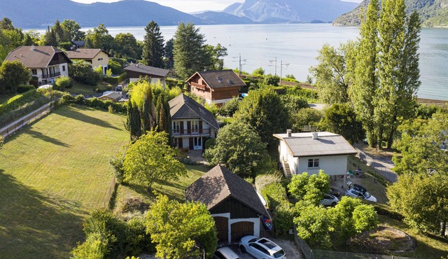 La Maison au Bord du lac du Bourget