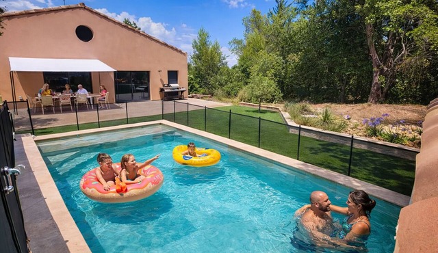 La Maison du Grand Chêne - Swimming pool & peacefulness