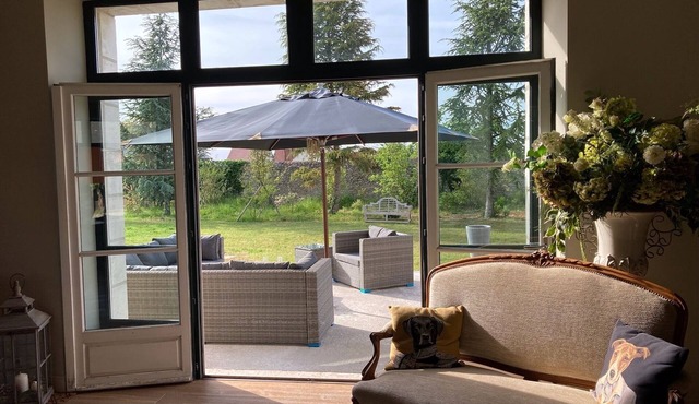 La Maison Grande: Magnifique Corps de Ferme de 700m2 Entièrement Rénové, 14 Pers