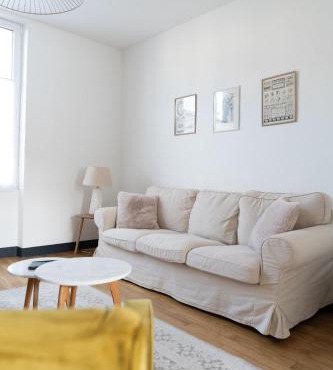 La maison Janisse - gîte en centre-ville avec jardin