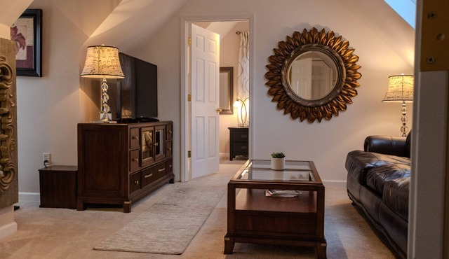 La Maison Le Bain: A Beautiful Private Studio Style Room