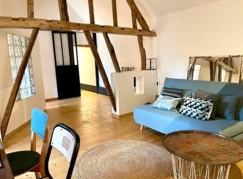 La Maison Plutôt Gris-Bleu