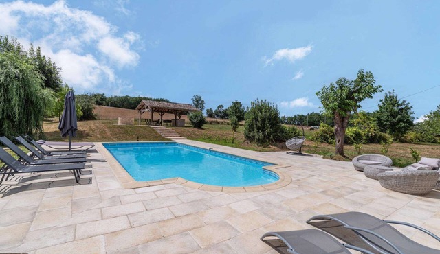 La Maison Prunier - Two Bedroom Villa, Sleeps 4