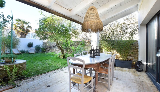 La Maison Rose, La Couarde sur mer, rénovée, en plein coeur de l île de ré !