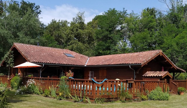 La Maison "Toutembois" and its swimming pool terrace in the heart of nature, 4 bedrooms, 8/10 pers.