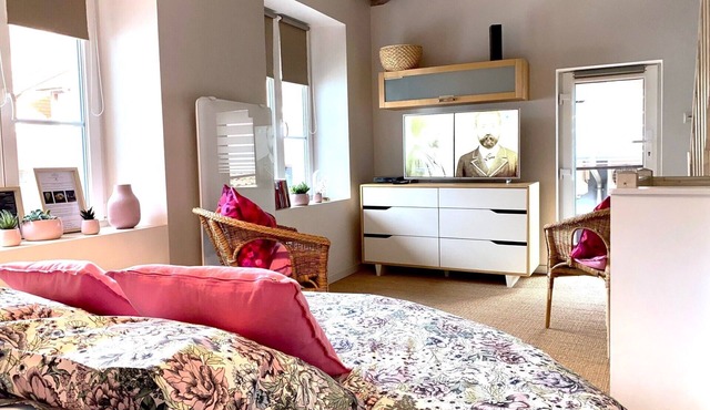 La Maisonnette - loft in winegrower's house - sleeps 4