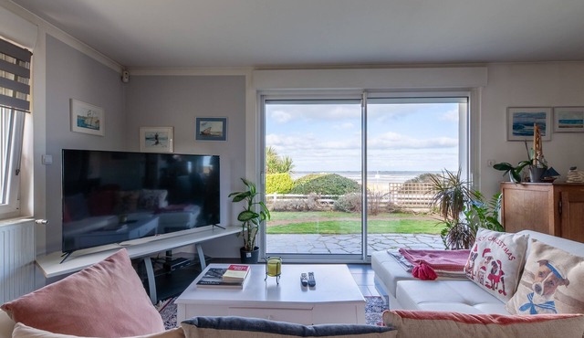 La Marée - Face à la mer et avec piscine privée