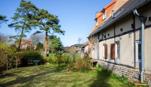 La Mare Canuel, flat with garden