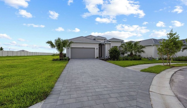 “La Mariposa Retreat” - New 3B/3B Luxury Golf Getaway with Pool, Spa and Office