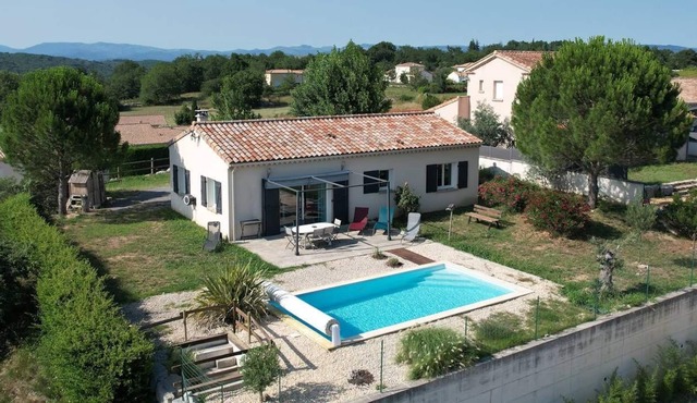 La Mauricette, villa of 79 m2, 2 bedrooms for 4 to 5 people with its private swimming pool