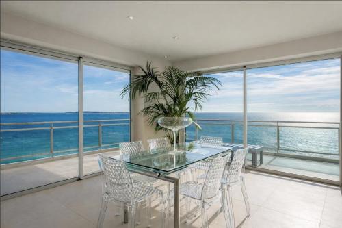 LA MER Breathtaking sea view luxurious design apartment