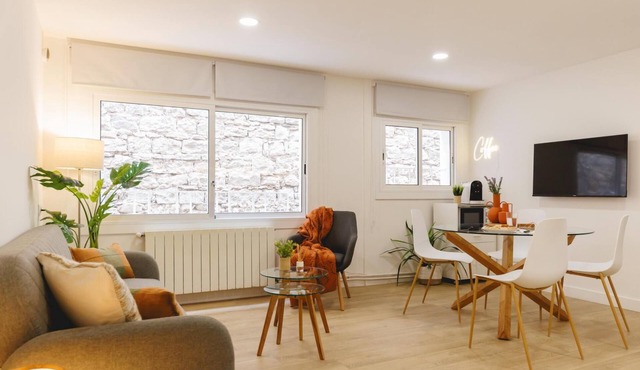 La Mercè - Holiday Apartment Rental in Girona | Bravissimo