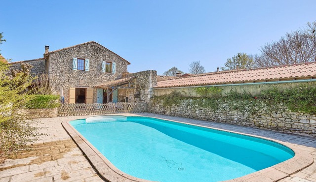 La Mijotière - maison avec piscine et grand jardin