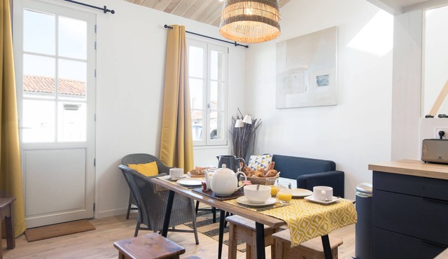 La Miniardise - House in the village