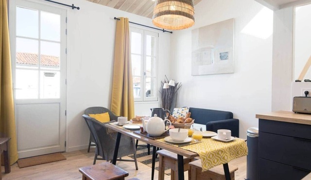 La Miniardise - House in the village