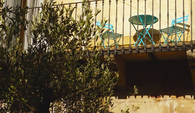 La Mirande Villa on the river Orb Vineyards Perfect for Weddings