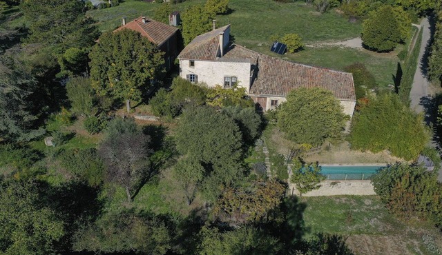 La Norgère, 6-person gîte with swimming pool.