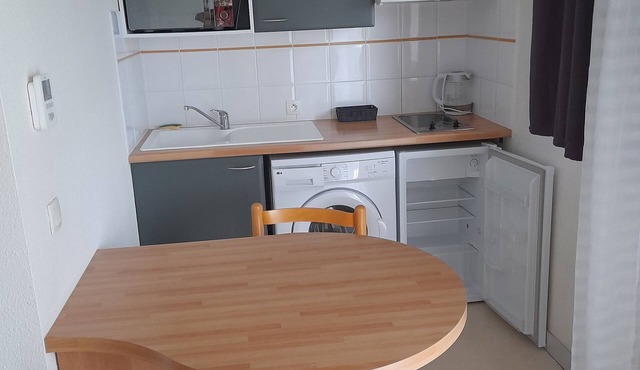 La P'tite Escale Meublé 2 sur le Port de Plaisance, Proche Thermes et Centre