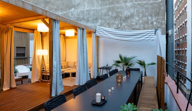 La Palma Barceloneta Penthouse Apartment with Roof Top Terrace