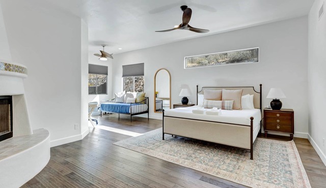 La Paloma: Luxurious Desert Retreat