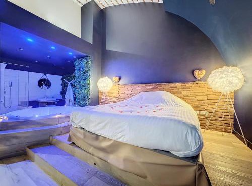 La Parenthèse Envoutée