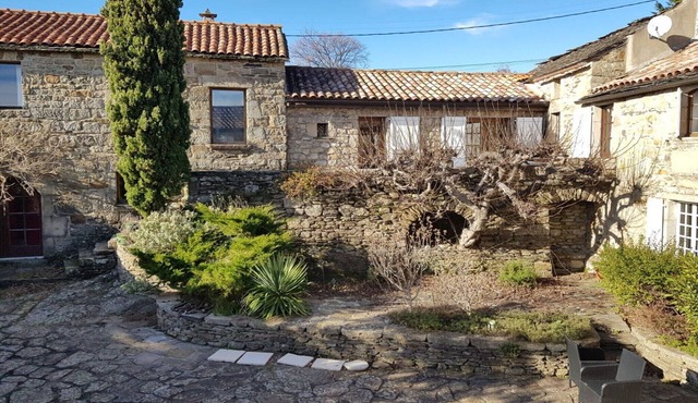 La Patouille vert Comfortable holiday residence