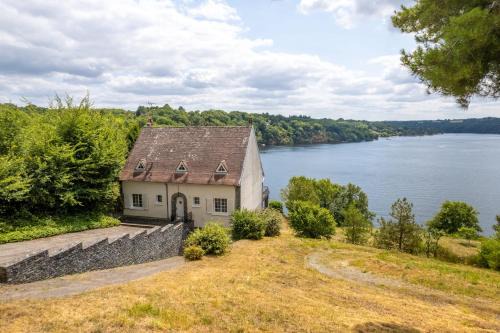 La Pause au Bord du Lac - Ponton privé - Baignade depuis le Ponton