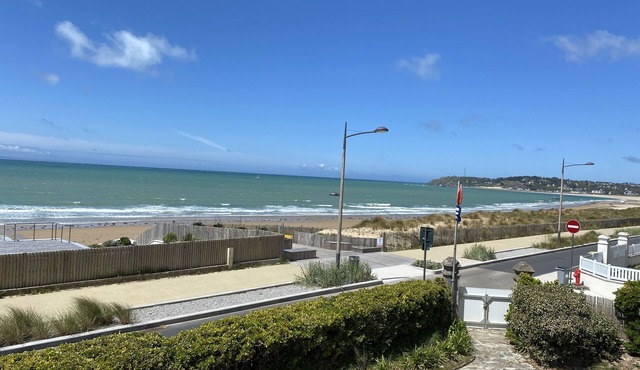 La Pause Détente : Plage et Jacuzzi