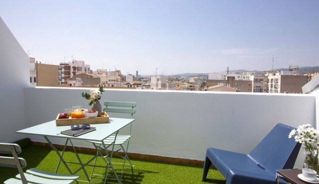 La Pergola 6J - Interior Penthouse with Terrace
