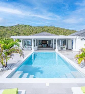 La Perla Bianca - 1 BR Beachfront Luxury Villa offering utmost privacy