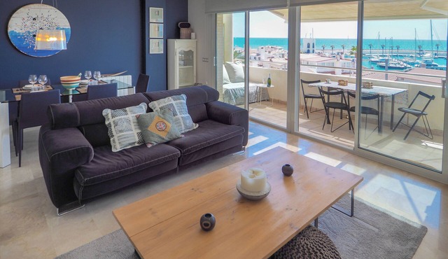 La Perla by Hello Homes Sitges