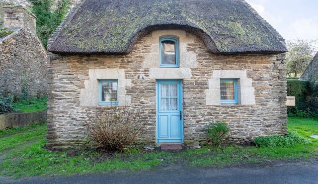 La Petite Chaumière - One Bedroom House, Sleeps 4