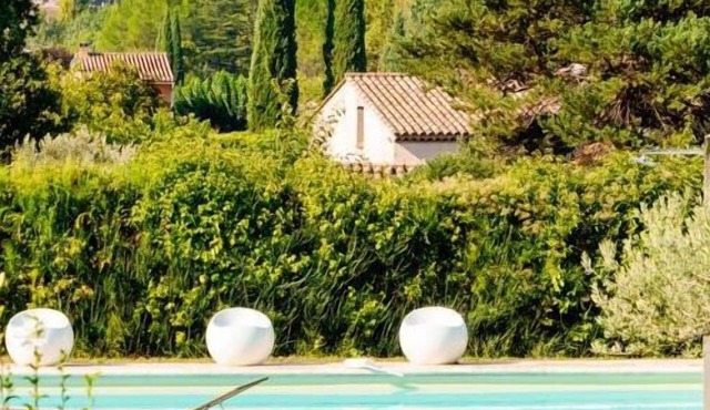 La Petite Cloche Summ