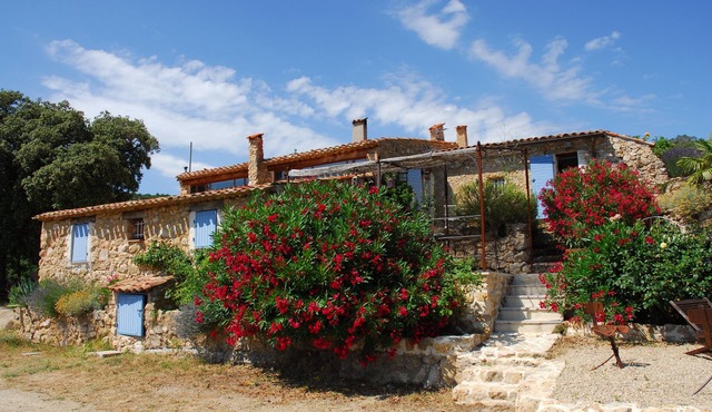 La Petite Gipiere House in Provence, near the lake of Sainte Croix du Verdon