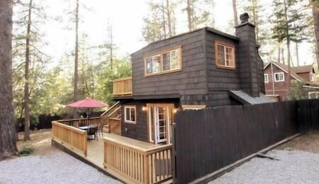 La Petite - Heart of Town - Stunning Remodel