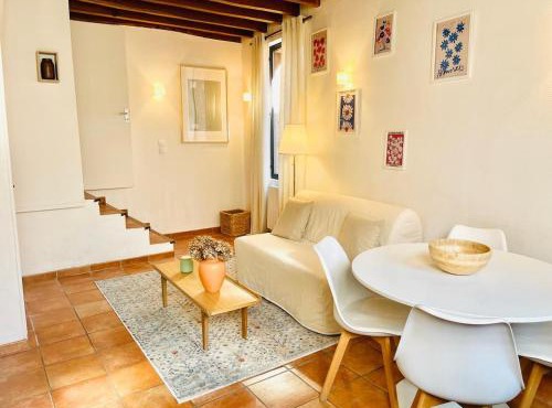 La Petite Maison Solognote, au pied du Château