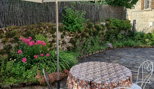 LA PETITE MAISON à TARNAC en CORRÈZE