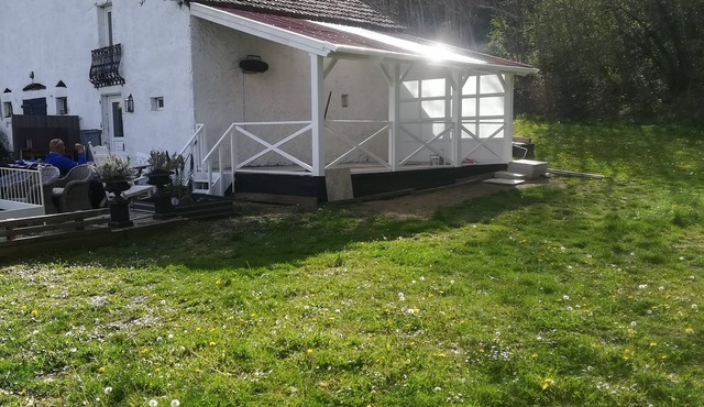 La Petite Maison, a nice and luxurious house