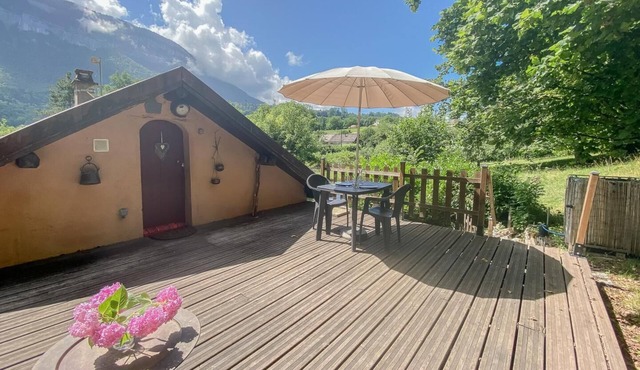 LA PETITE PORTE - LEPIN LE LAC