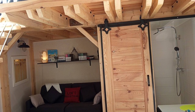 La Petite Vigneronne Climatisée Accepte les Animaux Calme