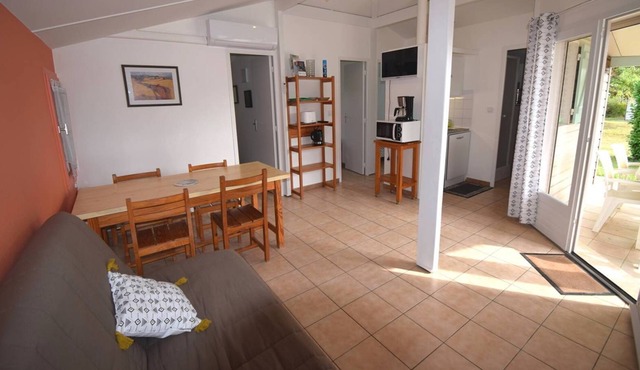 La Pie - Village de 10 gîtes, style chalets en pin