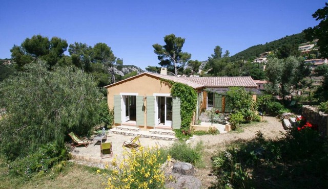 La Pinède Penchée 5km from the beaches