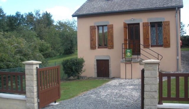 La Place - CELLE-EN-MORVAN (LA)