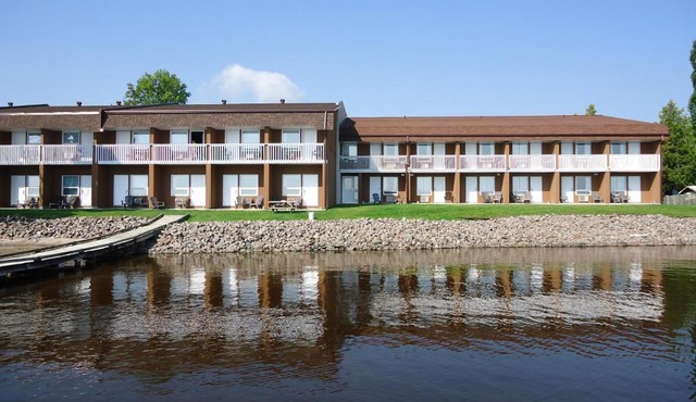 La Place Rendez-Vous Hotel