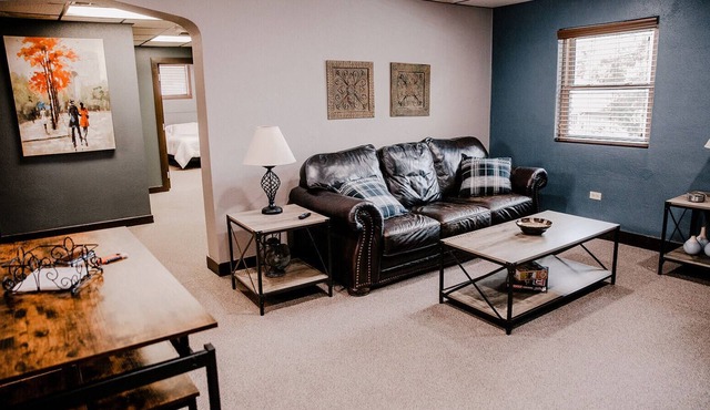 La Plaza-corporate housing- monthly discounts!