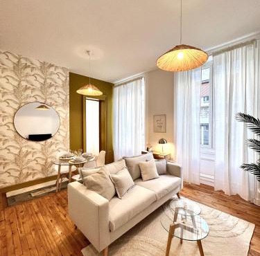 La plume dorée - Hotel de ville