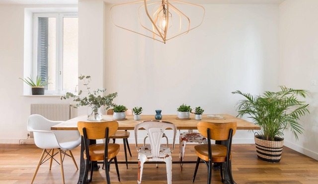 La Poste - Vintage style refurbished house