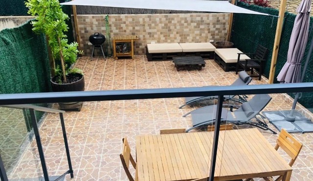 La Puerta de Viana, with txoko, garage and swimming pool!